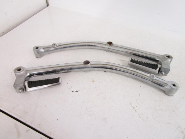 01 Suzuki VS 800 Intruder Passenger Pegs Grtips Holders 41610-38A20 1987-2009 01 Suzuki VS 800 Intruder Passenger Pegs Grtips Holders 41610-38A20 1987-2009