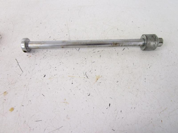01 Suzuki VS 800 Intruder Rear Axle Shaft 64711-38A11 1992-2009 01 Suzuki VS 800 Intruder Rear Axle Shaft 64711-38A11 1992-2009