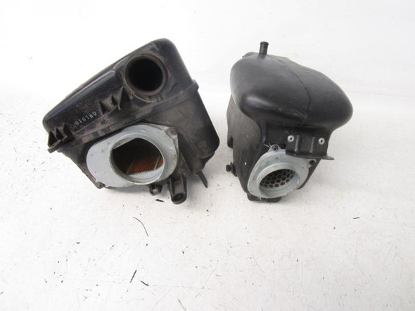01 Suzuki VS 800 Intruder Airbox Housing Front Rear 13700-38A01 1993-2009 01 Suzuki VS 800 Intruder Airbox Housing Front Rear 13700-38A01 1993-2009