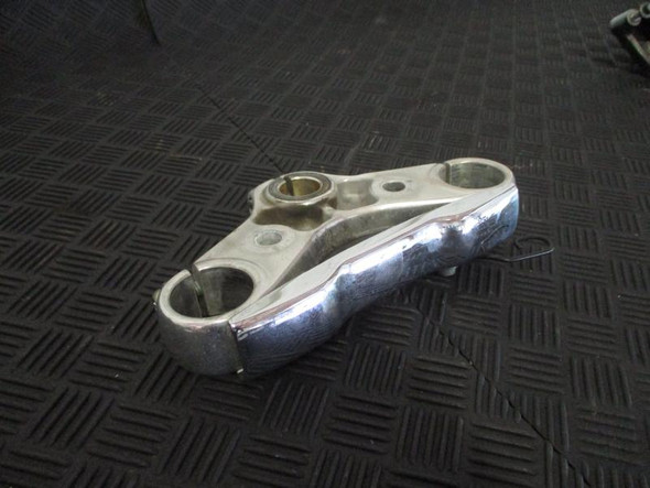 05 Harley Davidson Sportster XL 1200 Custom Upper Triple Tree 45966-04 2005 05 Harley Davidson Sportster XL 1200 Custom Upper Triple Tree 45966-04 2005