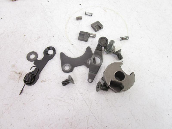 95 Suzuki DR 650 SE Shift Cam Guide Arm 25322-31310