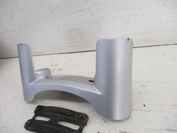 89 Honda GL 1500 Goldwing Front Fork Cover 61050-MN5-000ZA 1988-1996 89 Honda GL 1500 Goldwing Front Fork Cover 61050-MN5-000ZA 1988-1996