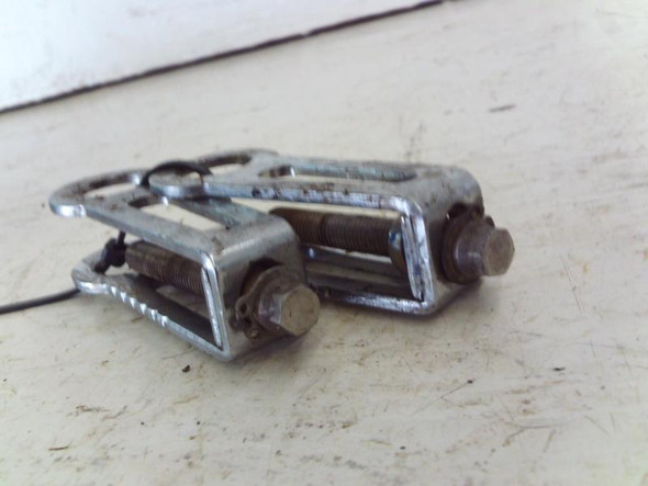 14 Triumph T100 Bonneville Rear Axle Chain Adjusters 2014 14 Triumph T100 Bonneville Rear Axle Chain Adjusters 2014