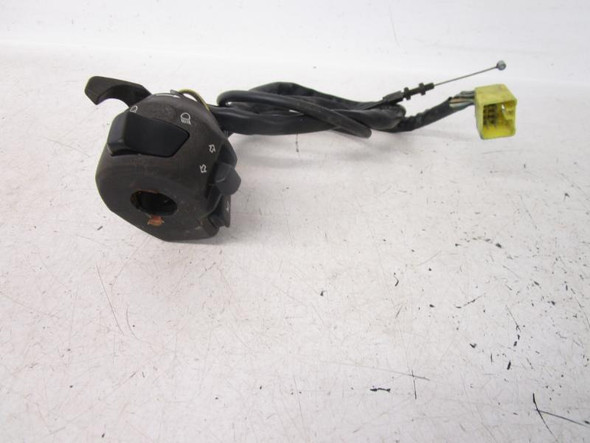01 Suzuki GSXR 1000 Left Handlebar Switch 37400-33E31 2001 01 Suzuki GSXR 1000 Left Handlebar Switch 37400-33E31 2001