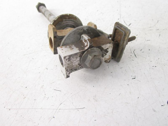 01 Suzuki RM80 Rear Axle Bolt Shaft 64711-02B40 1990-2003 01 Suzuki RM80 Rear Axle Bolt Shaft 64711-02B40 1990-2003