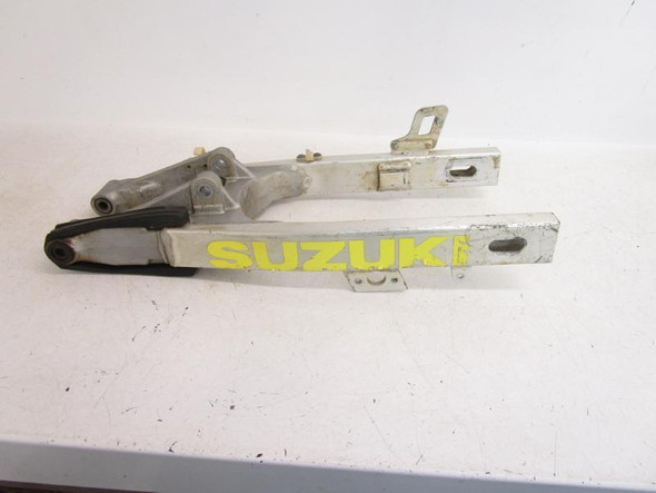 01 Suzuki RM80 Swingarm 61000-03B21 1991-2002 01 Suzuki RM80 Swingarm 61000-03B21 1991-2002