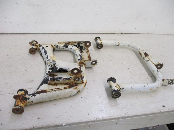 15 Polaris ACE 570 EFI Right Rear Upper Lower A Arm Control 2015
