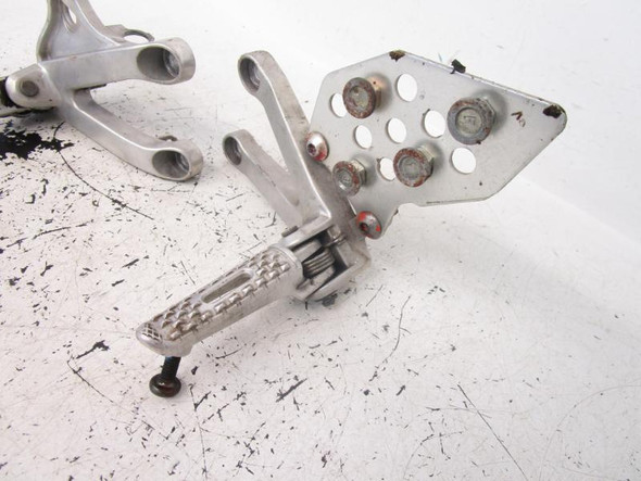 12 Honda CBR 600RR Front Foot Pegs 50700-MFJ-D01 2007-2026