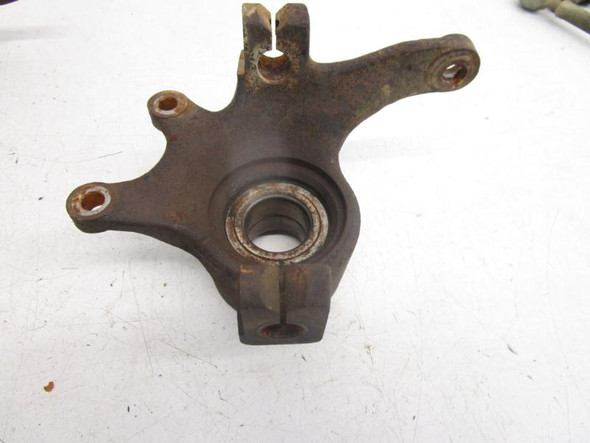 05 Arctic Cat 400 FIS 4x4 Auto Right Steering Knuckle 0505-446 2005