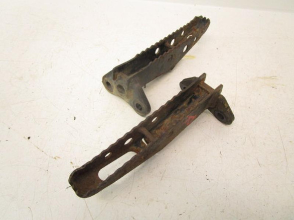 86 Honda TRX 350 4x4 Fourtrax Left Right Foot Pegs 50616-HA7-653 1986-1987