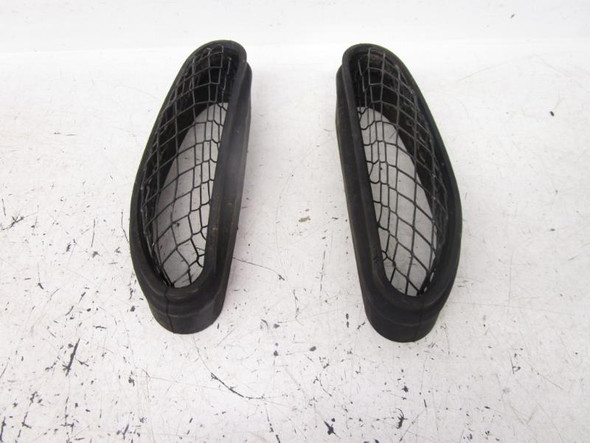 99 Kawasaki ZX6R Ninja Intake Grills Seals 92093-1466 1998-1999