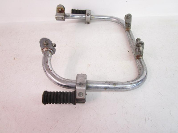 1983-1986 Honda VT 500 C Shadow used Highway Pegs Crash Bar 1983-1986 Honda VT 500 C Shadow used Highway Pegs Crash Bar