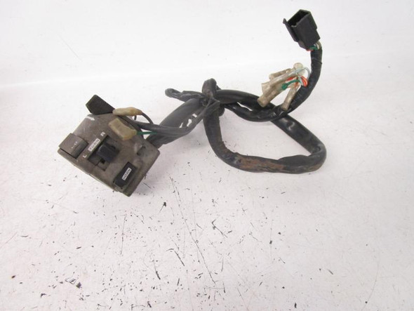 85 Honda VT 500 C Shadow Left Handlebar Switch 35200-MF5-840 1985-1986