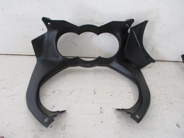 06 Suzuki DL 650 Vstrom Speedometer Dash Trim 94630-27G00-291 2004-2011 06 Suzuki DL 650 Vstrom Speedometer Dash Trim 94630-27G00-291 2004-2011