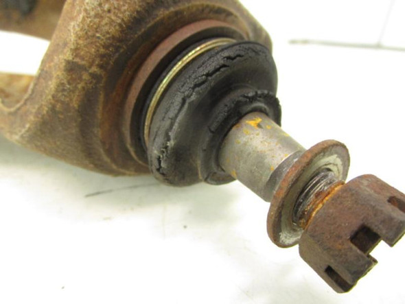 05 Kawasaki KVF 360 Prairie 4x4 Left Steering Knuckle 39186-0043 2003-2012