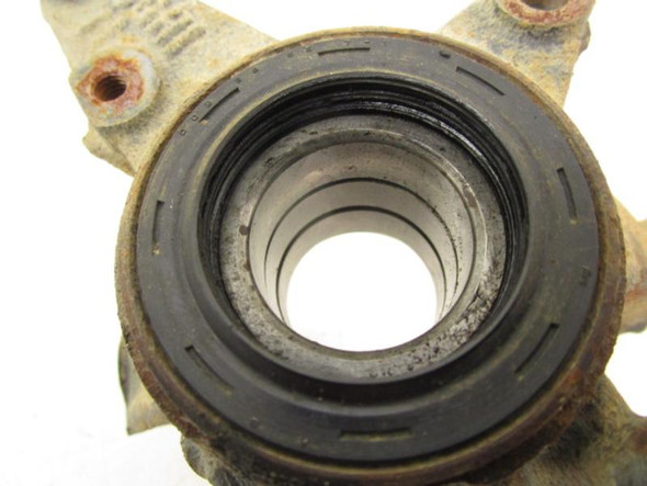 00 Yamaha YFM 400 Kodiak 4x4 Left Steering Knuckle 5GH-23501-01-00 2000-2002