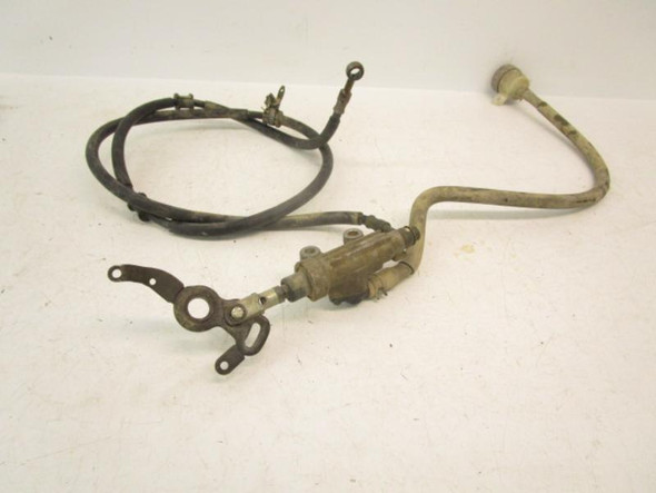 00 Yamaha YFM 400 Kodiak 4x4 Rear Brake Master Cylinder 5GH-2583V-00-00 2000-01 00 Yamaha YFM 400 Kodiak 4x4 Rear Brake Master Cylinder 5GH-2583V-00-00 2000-01