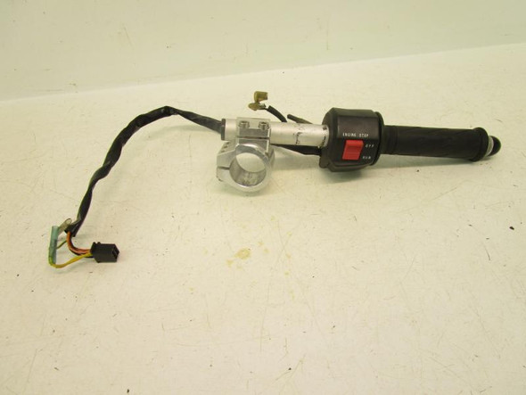 93 Suzuki GS 500E Right Handlebar Switch 37200-01D30 1988-2000 93 Suzuki GS 500E Right Handlebar Switch 37200-01D30 1988-2000