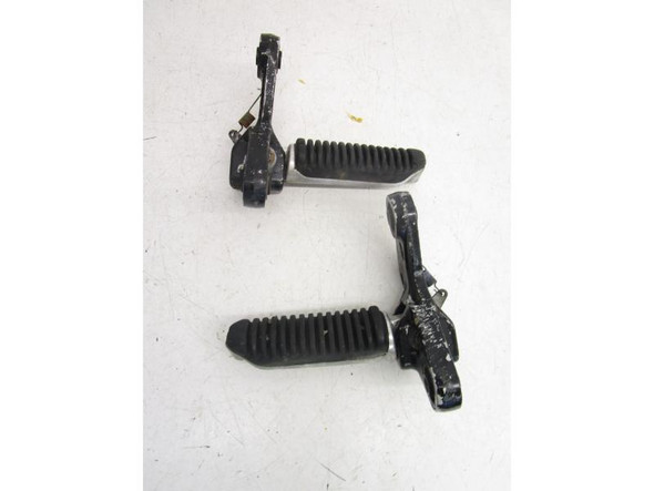 01 Suzuki GSXF 600 Katana Foot Pegs Rests Left Right 43531-19C00 1998-2006 01 Suzuki GSXF 600 Katana Foot Pegs Rests Left Right 43531-19C00 1998-2006