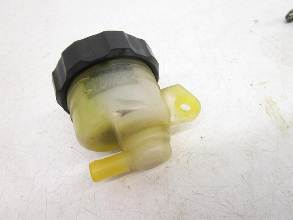 01 Suzuki GSXF 600 Katana Rear Brake Fluid Reservoir 69740-08F00 1998-2006 01 Suzuki GSXF 600 Katana Rear Brake Fluid Reservoir 69740-08F00 1998-2006