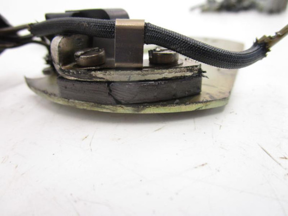 01 Suzuki GSXF 600 Katana Pick Up Coil Signal Generator 33110-17C00 1988-2001 01 Suzuki GSXF 600 Katana Pick Up Coil Signal Generator 33110-17C00 1988-2001