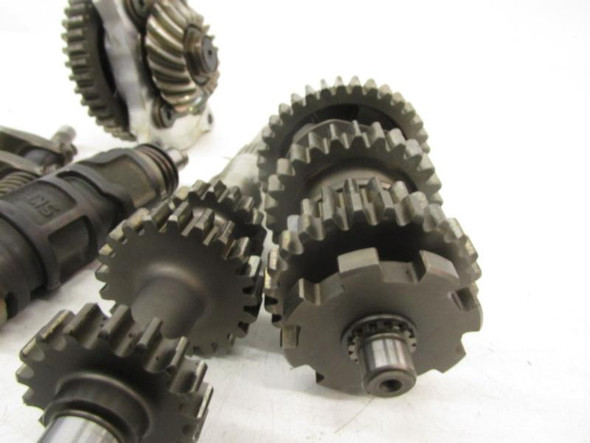 03 Yamaha YFM 660 Grizzly Transmission Trans 5KM-17681-00-00 2002-2003