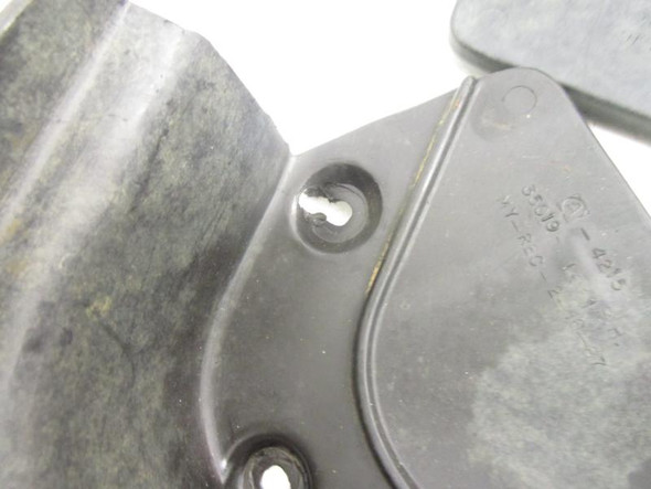 94 Kawasaki KLF 300 Bayou 2x4 Inner Fender Left Right 35019-1208 1988-2004 94 Kawasaki KLF 300 Bayou 2x4 Inner Fender Left Right 35019-1208 1988-2004