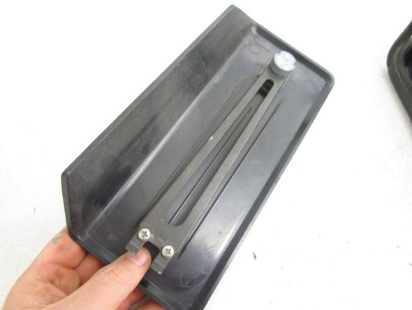 1980-1983 Honda GL1100 Goldwing Interstate Right Pocket 64238-463-770 1980-1983 Honda GL1100 Goldwing Interstate Right Pocket 64238-463-770