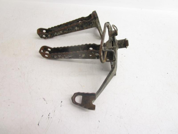 01 Yamaha YFS 200 Blaster Foot Pegs Left Right 3JM-27421-01-00 1995-2001