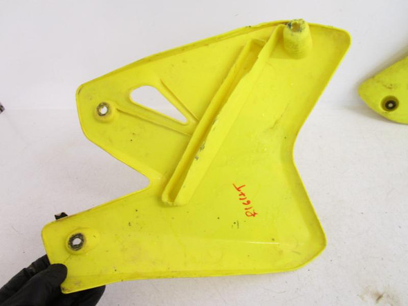 04 Suzuki DRZ 400E Tank Radiator Shroud Cover 17760-29F60-YU1 2004