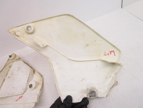 04 Suzuki DRZ 400E Side Airbox Cover Lid 13740-29F02-30H 2000-2006