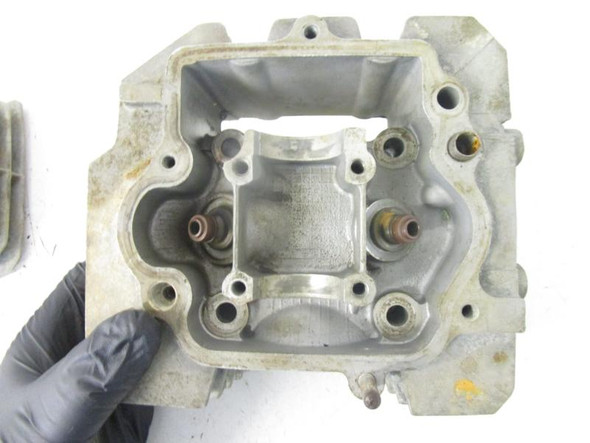 92 Honda TRX 200D Type 2 Cylinder Head 12200-HB7-670 1988-1997
