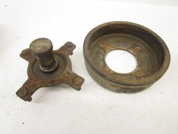 99 Suzuki LTF 250 QuadRunner 2x4 Front Wheel Hub Drum #2 54110-19B01 1999-2001