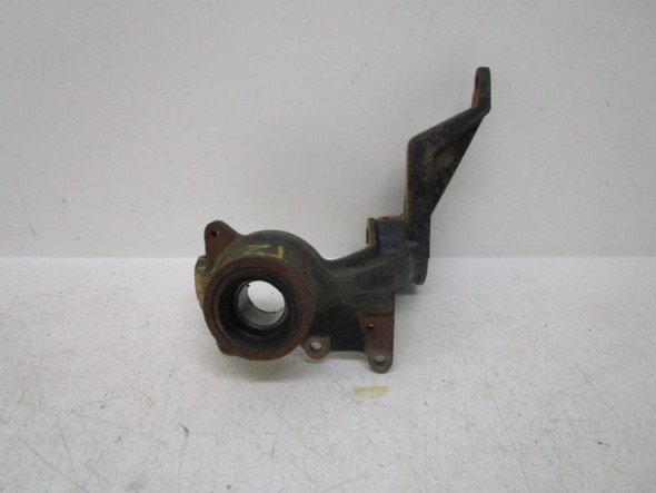 01 Kawasaki KVF 300 Prairie 2WD Right Front Knuckle 39186-0009 1999-2002