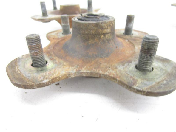 01 Yamaha YFM 400 Big Bear 4x4 Rear Wheel Hubs 5FU-F5377-11-00 2001-2006