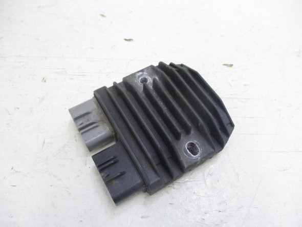 09 Yamaha RS Vector LTX Snowmobile 131" Voltage Regulator Rectifier 5JW-81960-00