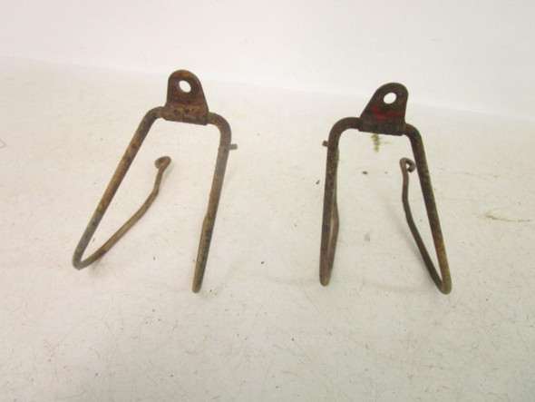 92 Honda TRX 200 D Type II Left Right Splash Guard Stays 80123-HF1-670 1990-1997