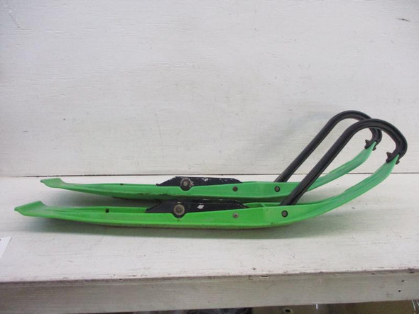 2001 Arctic Cat Z440 Sno Pro Air Cooled 121" Left Right Ski Skis 0703-595