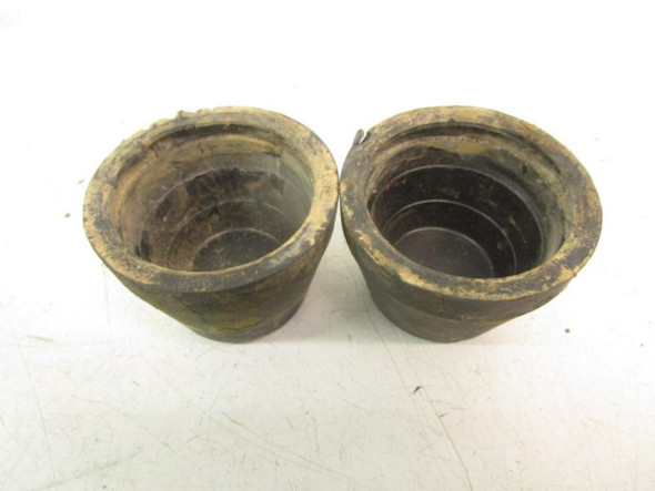 93 Polaris 350L 4x4 Trail Boss Rear Wheel Hub Caps 5413427 1990-1993