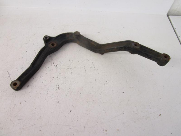 01 Honda VT1100 C2 Sabre Exhaust Mount Stay 18455-MCK-A00 2000-2007