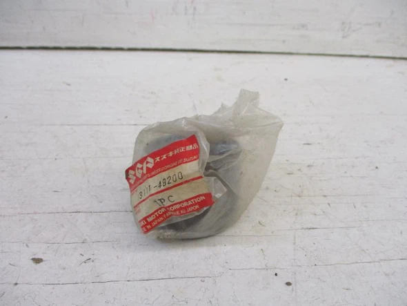 1980-1983 Suzuki GS 1100E 1100ES 1100S Katana Right Intake Pipe Boot 13111-49200