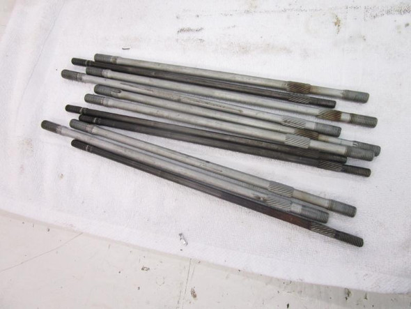 01 Honda VT 1100 C2 Sabre Head Bolts Studs 90011-MAH-000 2000-2007