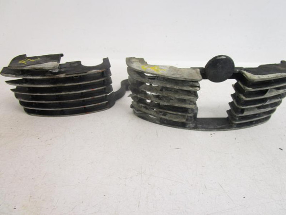 01 Honda VT 1100 C2 Sabre Front Fins 12211-MAH-A80 2000-2007