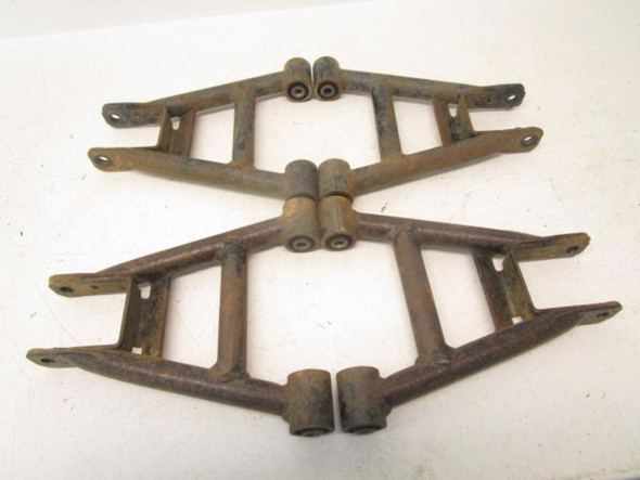 92 Honda TRX 200 D Type II Front A Arm Suspension Set #2 51350-HF1-670 1990-1997