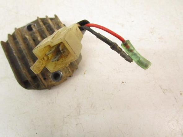 99 Yamaha YFM 350 Big Bear 2x4 Voltage Regulator 4KB-81960-02-00 1998-1999