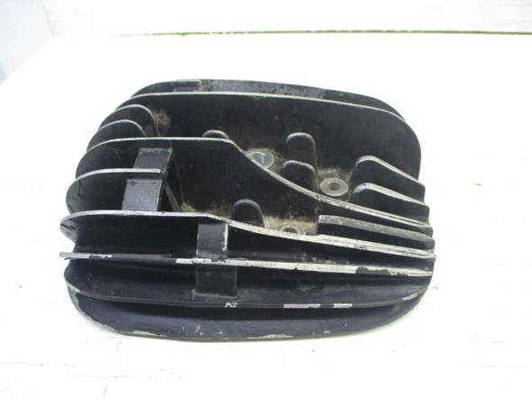 78 Yamaha DT 250 Cylinder Head 1M1-11111-01-00 1978