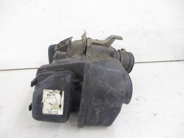 1983 Suzuki GS 550L Airbox