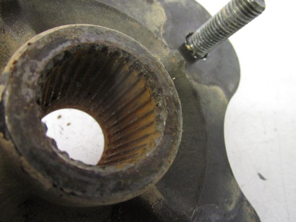 99 Yamaha YFM 600 Grizzly Rear Wheel Hubs 5GT-25383-00-00 1999-2001