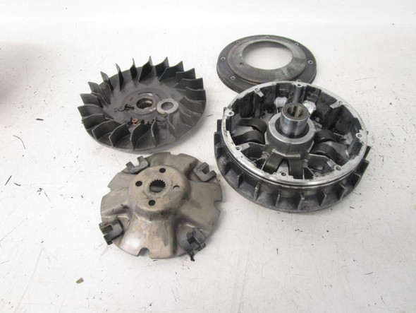 99 Yamaha YFM 600 Grizzly Primary Drive Clutch 4WV-17620-10-00 1999-2001