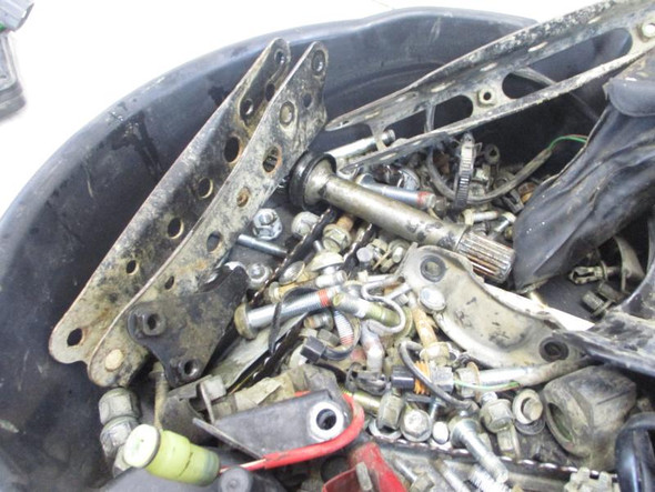05 Honda TRX 500 FM Foreman Misc Chassis Bolts and Hardware 2005